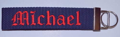 Besticktes schlüsselband mit - besticktes,